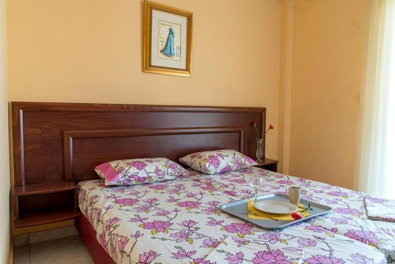 Golden Sun Apartment Paralia Katerinis Exterior photo